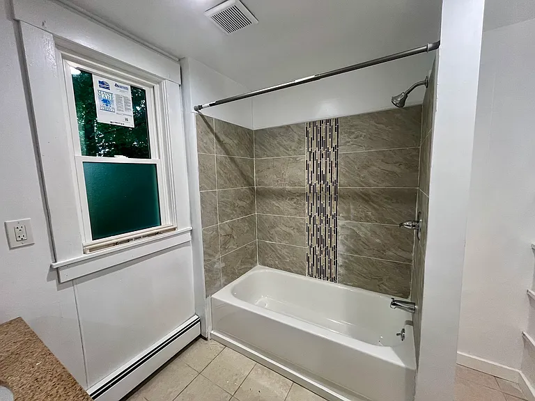 120 Grant St #3 — Photo 9
