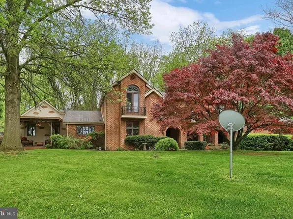 410 Trinity Rd, York, PA 17408