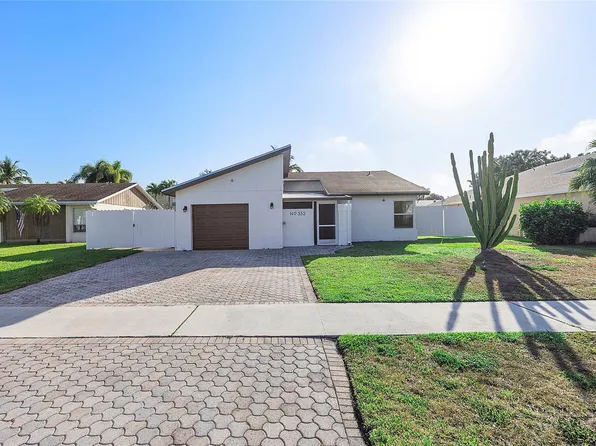 352 NW 41st Avenue, Deerfield Beach, FL 33442