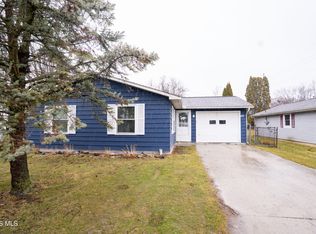 411 E South St, Bryan, OH