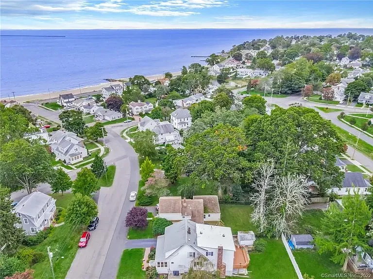 58 Seaview Ave — Photo 21
