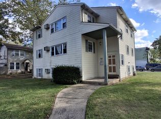 17-18 Hayward St #1, East Orange, NJ 07017