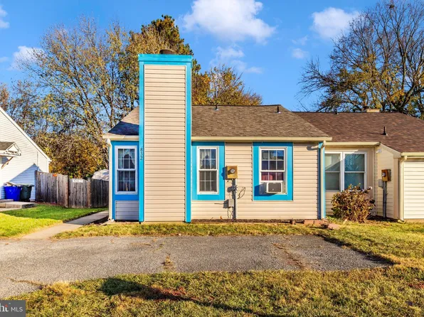 832 Chadwick Cir, Frederick, MD 21701