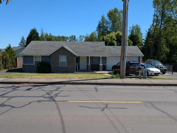 200 W 10th St, La Center, WA 98629