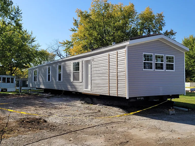 2801 S Stone Rd #83 — Photo 2