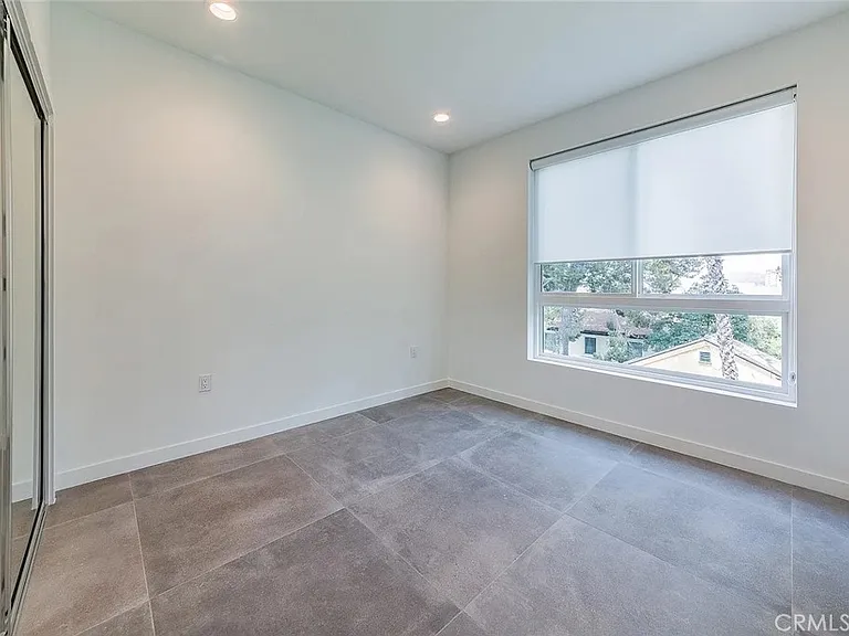 214 S Westmoreland Ave — Photo 7
