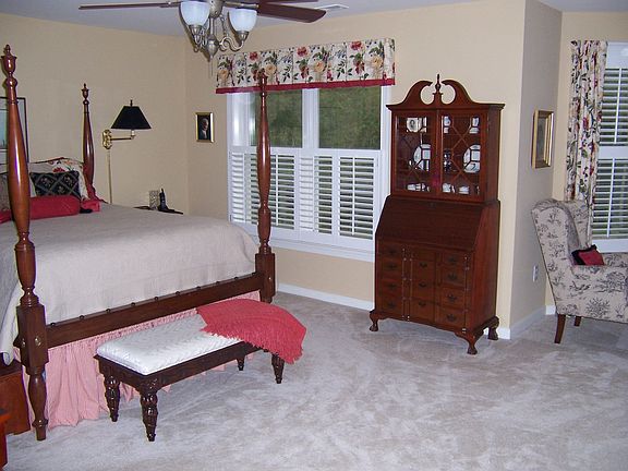 Mstr Bdrm with Sitting Area