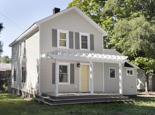 219 W Market St, Centreville, MI 49032