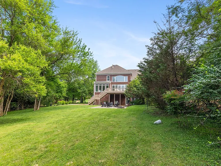 9435 Norwood Dr — Photo 71