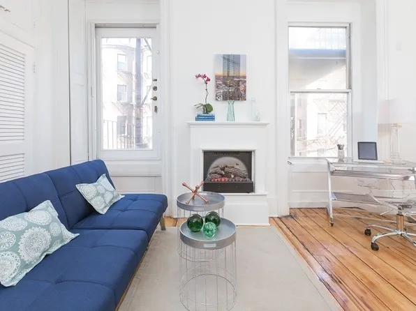 85 Marlborough St APT 4, Boston, MA 02116