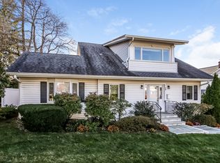 74 Anderson Ave, Scarsdale, NY 10583