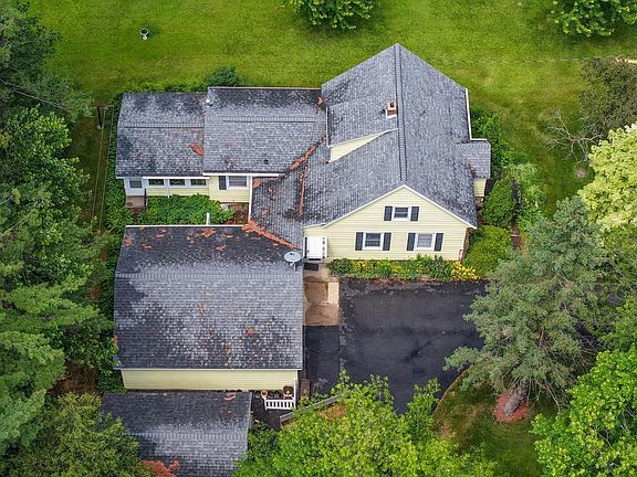 2nd image of 6925 GROTTO AVENUE