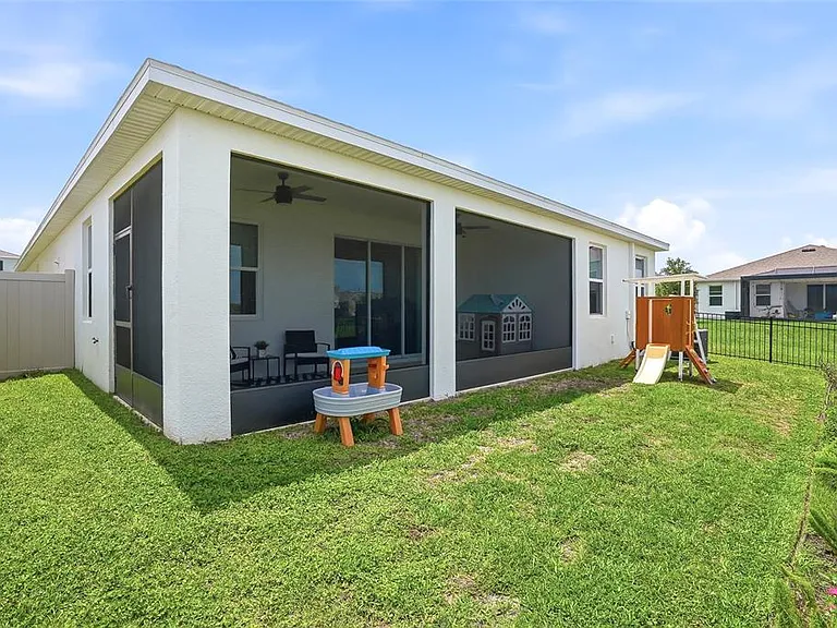3228 Living Coral Dr — Photo 31