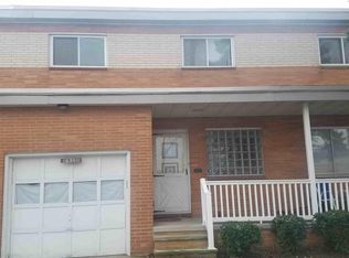 16350 Rockside Rd, Maple Heights, OH 44137