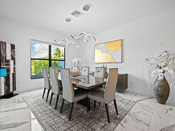 3rd image of 8599 Tower Bridge Ct
