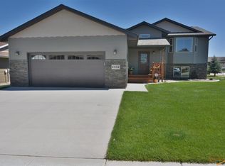 4504 Lahinch St, Rapid City, SD 57702