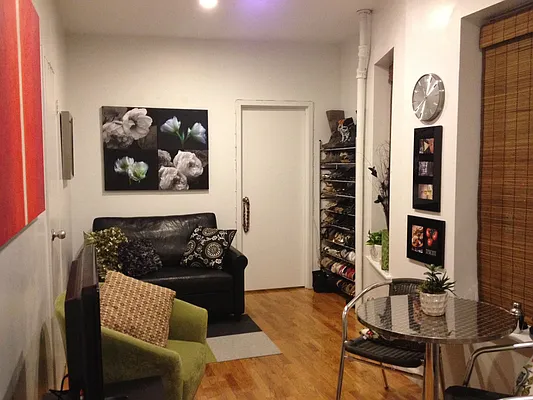 Rented by Match Realty | media 7