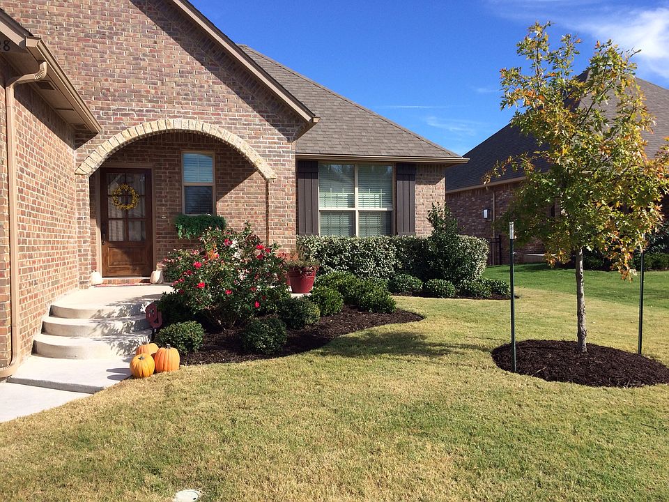 2nd image of 728 Dunes Cir