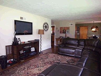 4th image of 436 E Campbell Ave