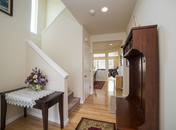 3rd image of 7142 286th Pl NW