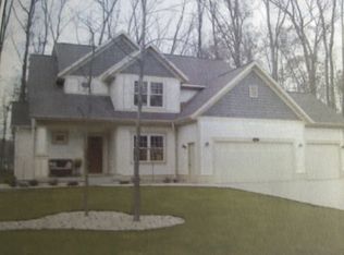 1021 Bear Lake Rd, Muskegon, MI 49445