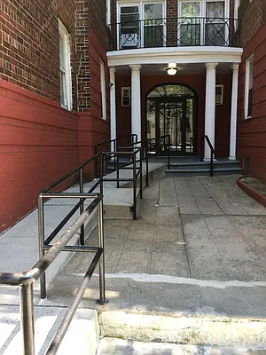 Rented by (Legacy) NY Quality Living Uptown | media 6