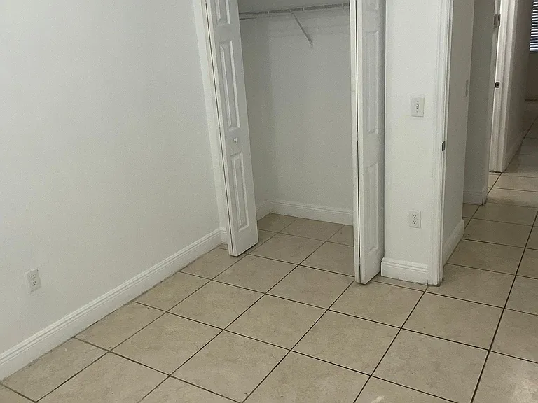 Palm West Apartment Holdings, LLC — Photo 19