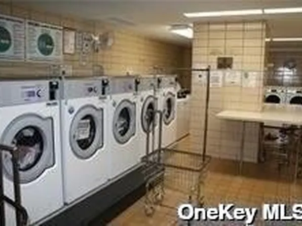 110-11 Queens Boulevard image 20 of 22