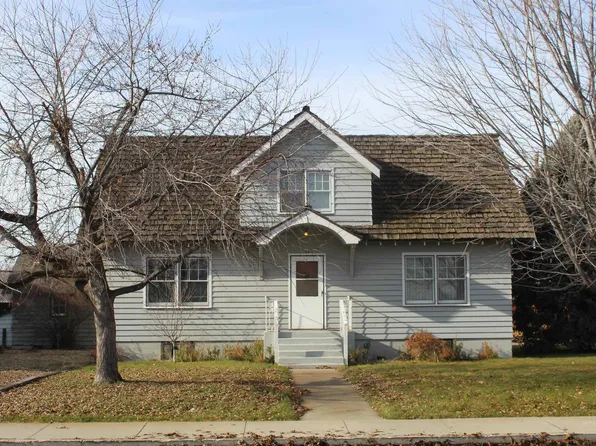 113 SW 3rd St, Ontario, OR 97914