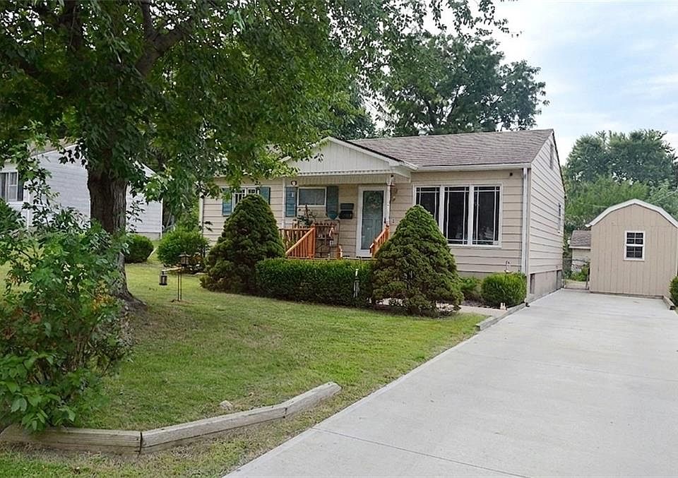 1st image of 3609 NE 54th St