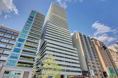 200 Bloor St W #2009 Photo 1
