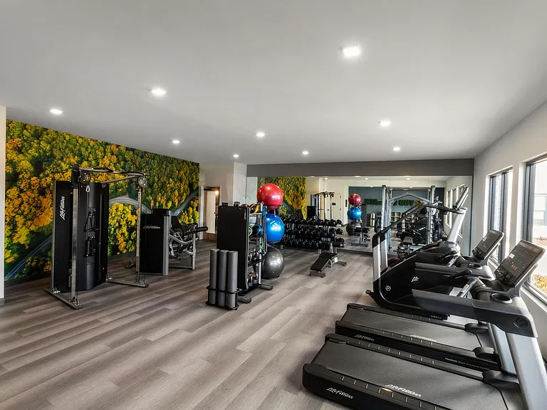 The Perry Residences — Photo 10