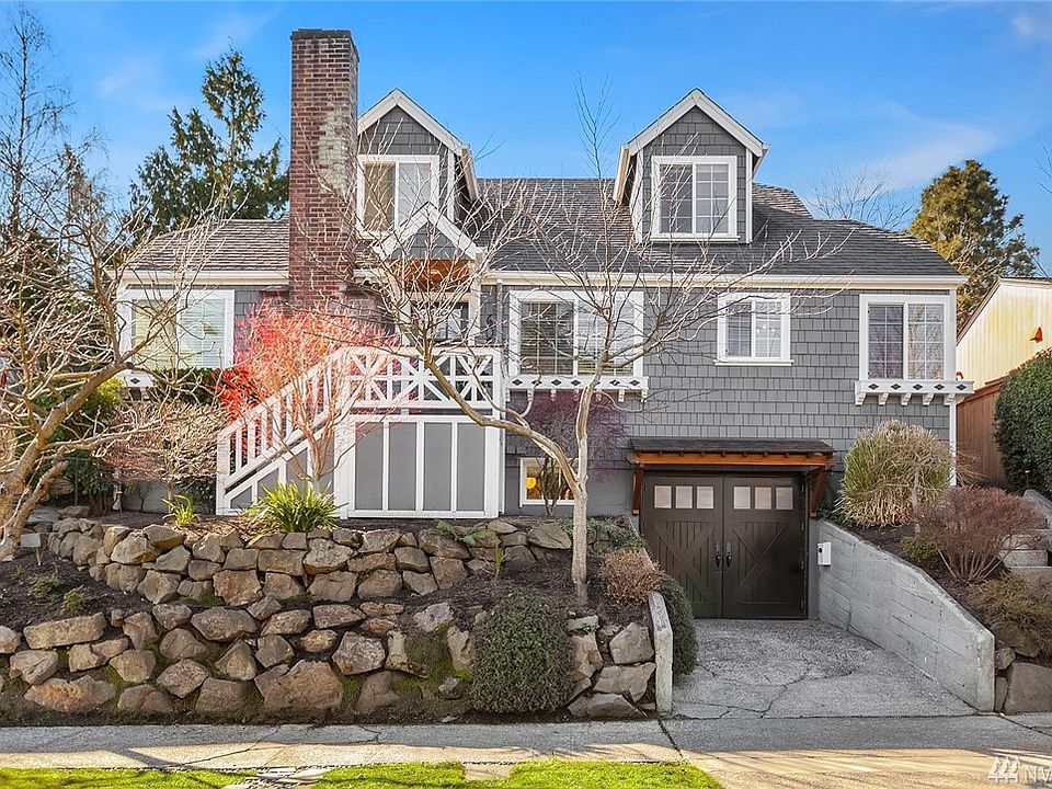 2nd image of 6053 38th Ave NE