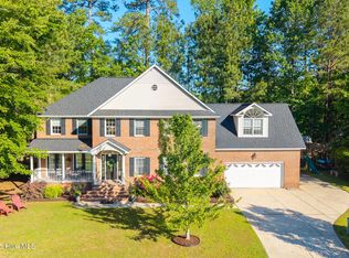 1005 Cambridge Ct, Trent Woods, NC 28562