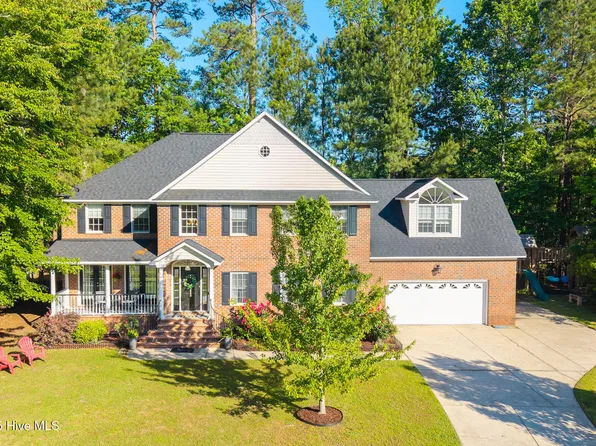 1005 Cambridge Court, Trent Woods, NC 28562