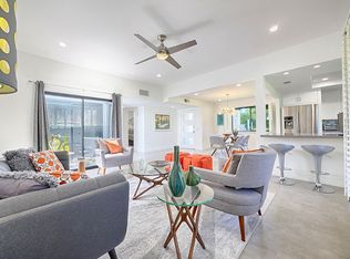 645 N Majorca Cir, Palm Springs, CA 92262