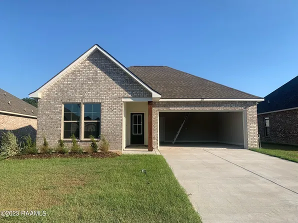 215 Wild Cherry Ln, Lafayette, LA 70508