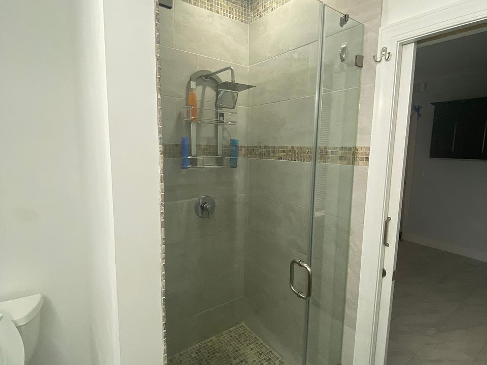 SHOWER IN BATHROOM