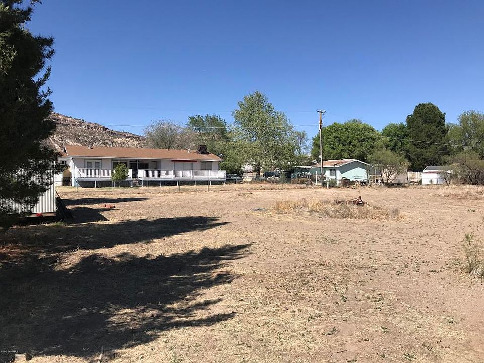 2nd image of 3424 E Cactus Blossom Ln