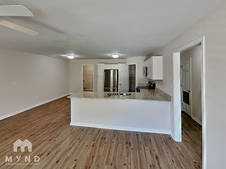 3284 Anderson Mountain Rd — Photo 2
