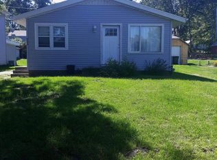 309 19th Pl, Clinton, IA 52732