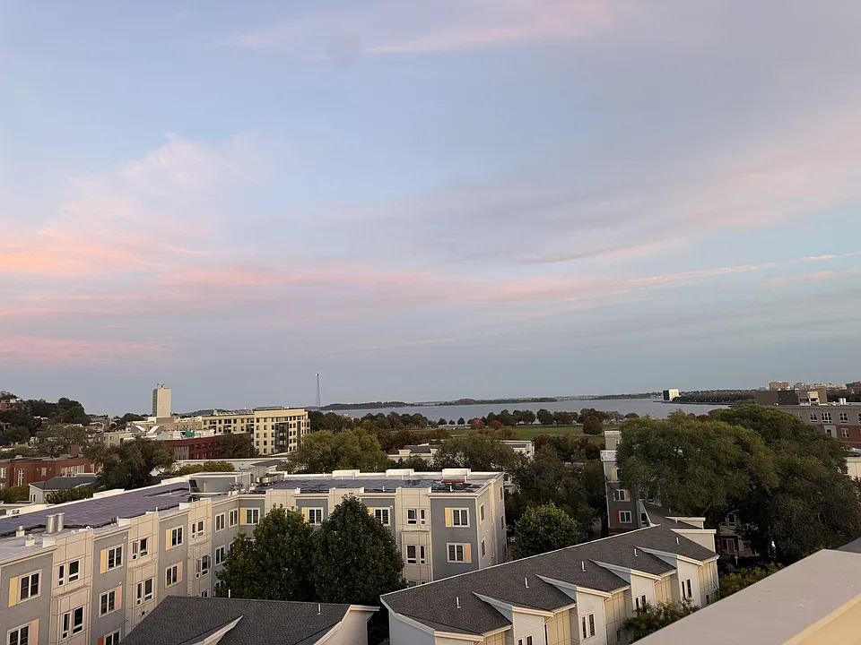 267 Old Colony Ave #1-302