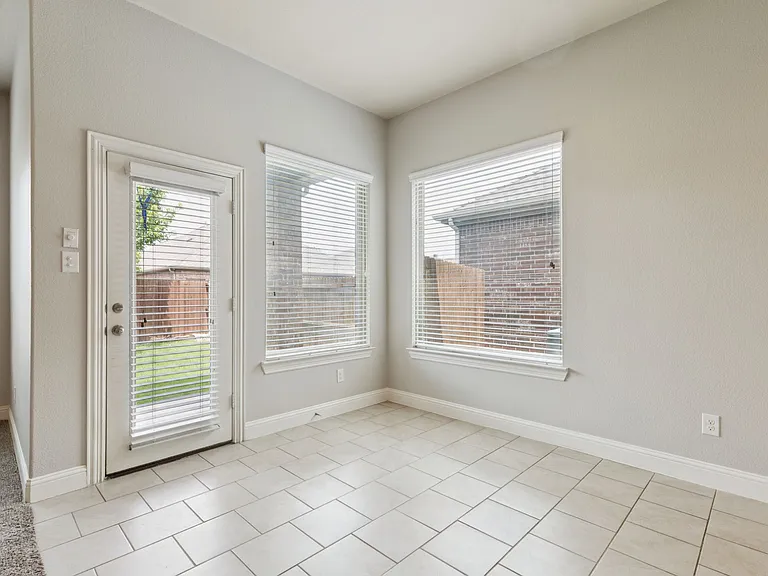 4112 Wavertree Rd — Photo 12