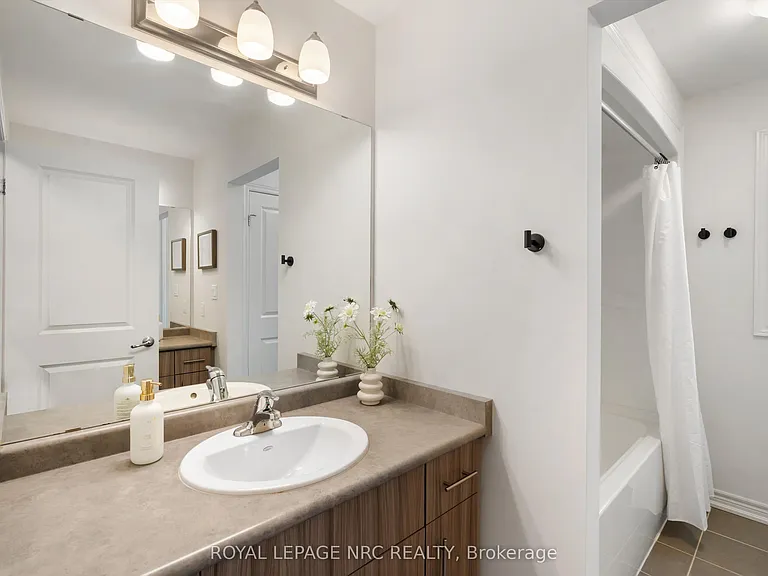 20 Myrtle St — Photo 29