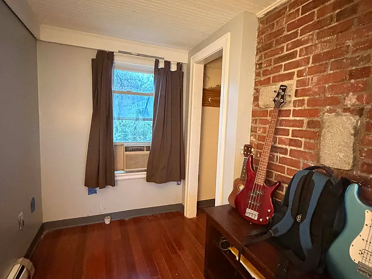 58 Farrar Ave — Photo 36