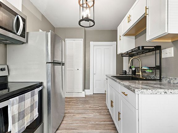 3rd image of 29 Chapman St #1