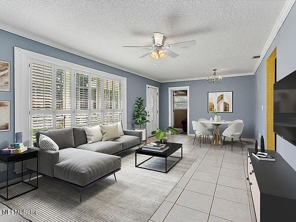 4th image of 3760 HASLETT Drive E