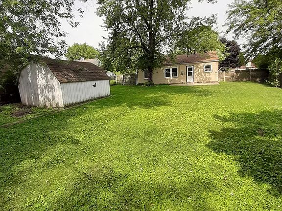 2nd image of 1718 Burry Cir