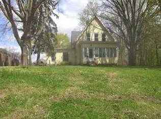 422 W Nelson St, Marion, IN 46952