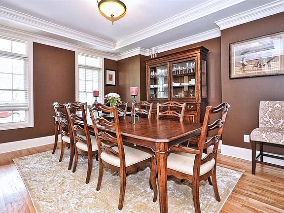 4th image of 116 Tea Olive Ln